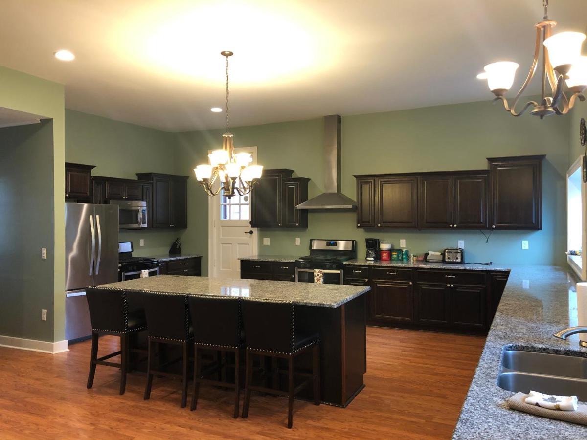 Cook Mansion Bed & Breakfast Montour Falls ภายนอก รูปภาพ