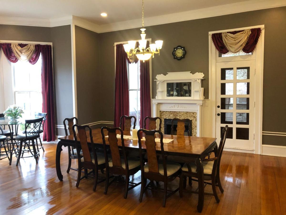 Cook Mansion Bed & Breakfast Montour Falls ภายนอก รูปภาพ